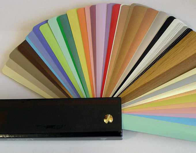 веер горизонтальных жалюзи